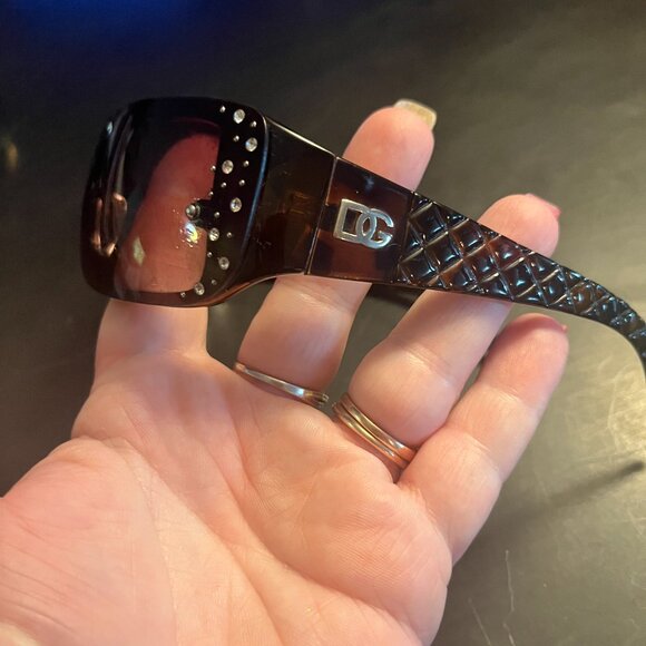 DG Sunglasses Good Condition Tortoise Shell With Diamond look Accents - Picture 3 of 11